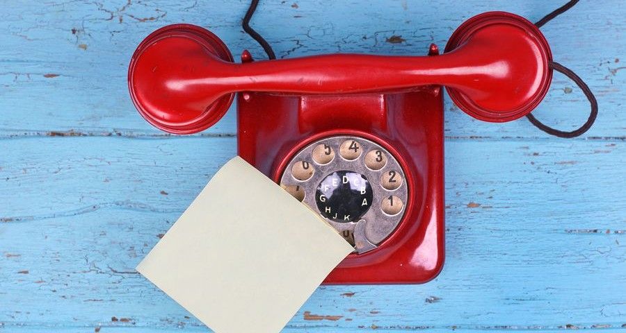 teléfono rojo